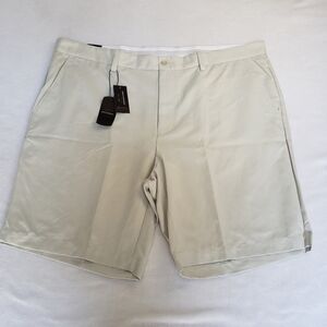 Greg NormanMen's Beige Shorts
